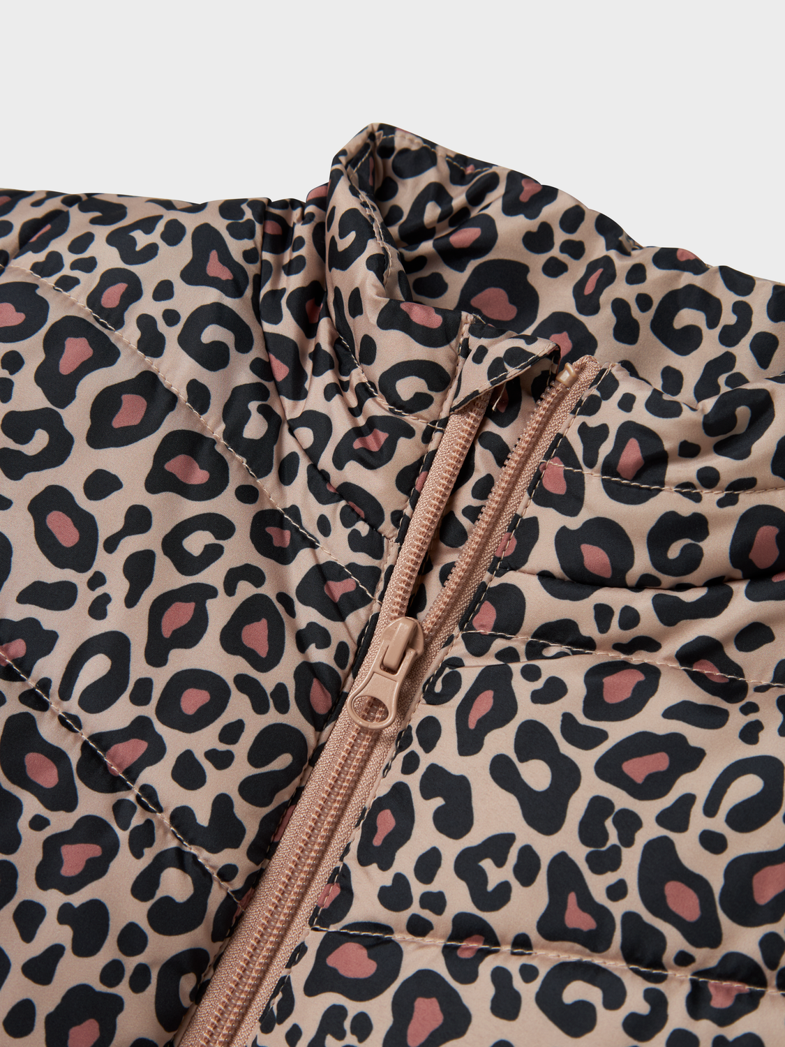 Neu  - Puffer Weste im Leo-Look